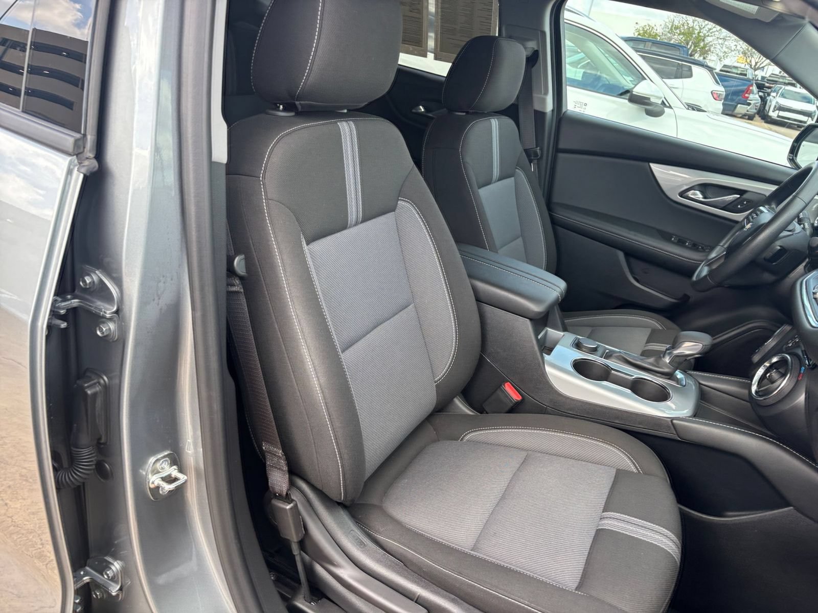 Used 2026 Chevrolet Blazer LT FWD image 37