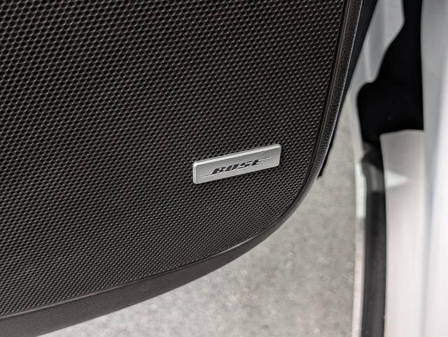 Used 2024 Buick Enclave Avenir w/ Avenir Technology Package image 18