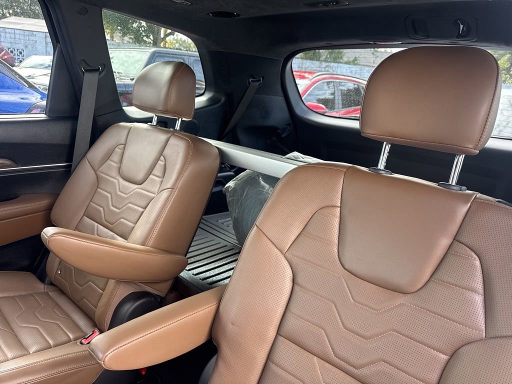 Certified 2021 Kia Telluride SX w/ SX Prestige Package image 7