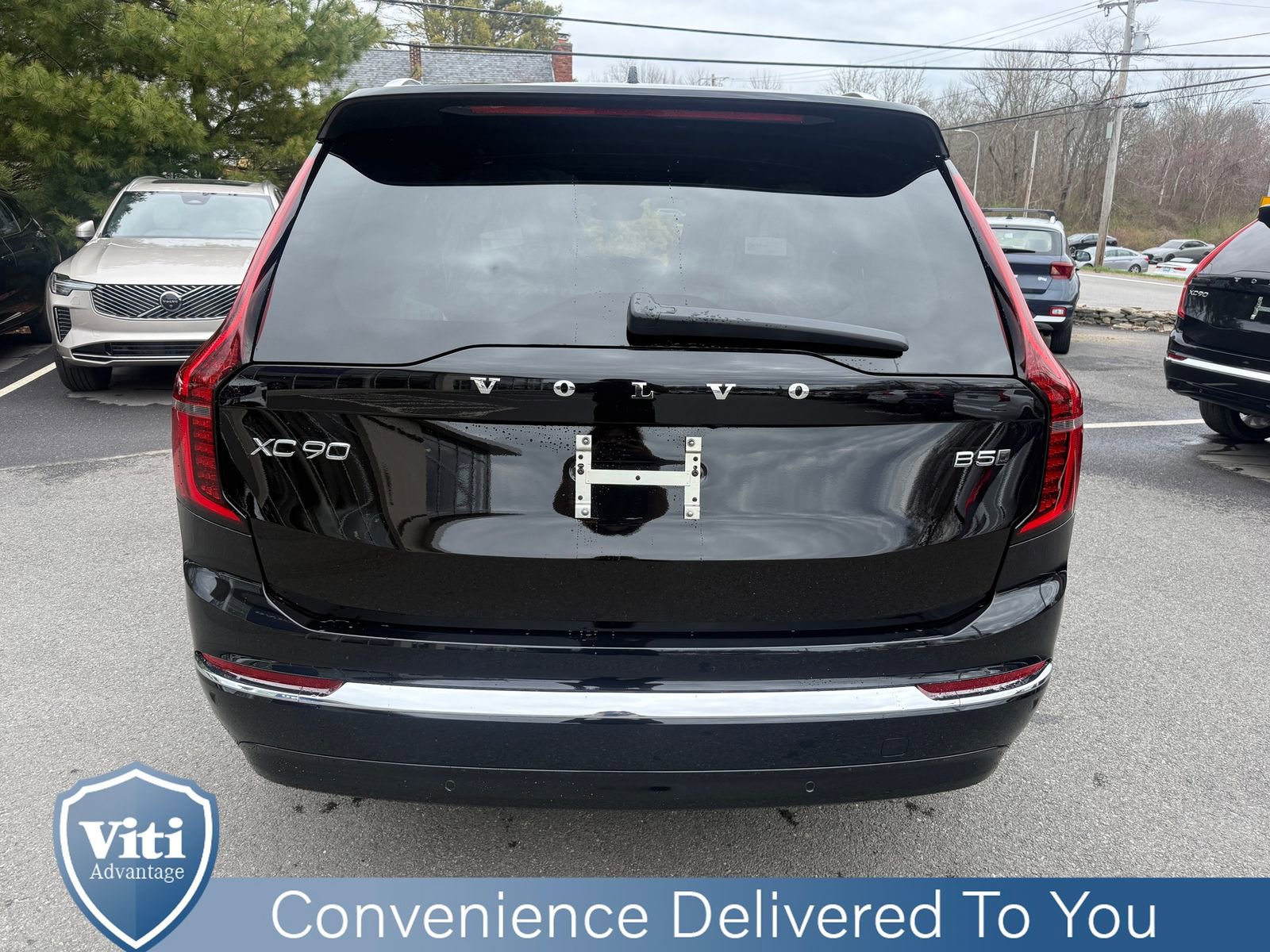 New 2026 Volvo XC90 B5 Core w/ Protection Package image 7