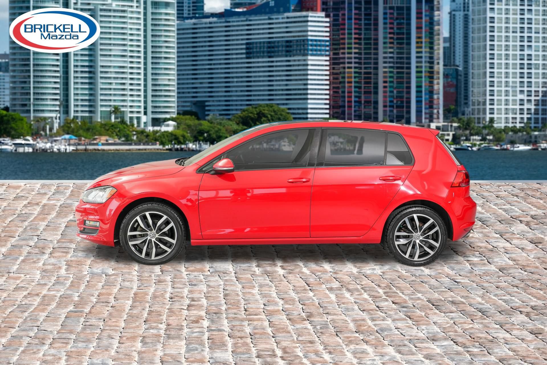 Used 2016 Volkswagen Golf SE FWD image 4