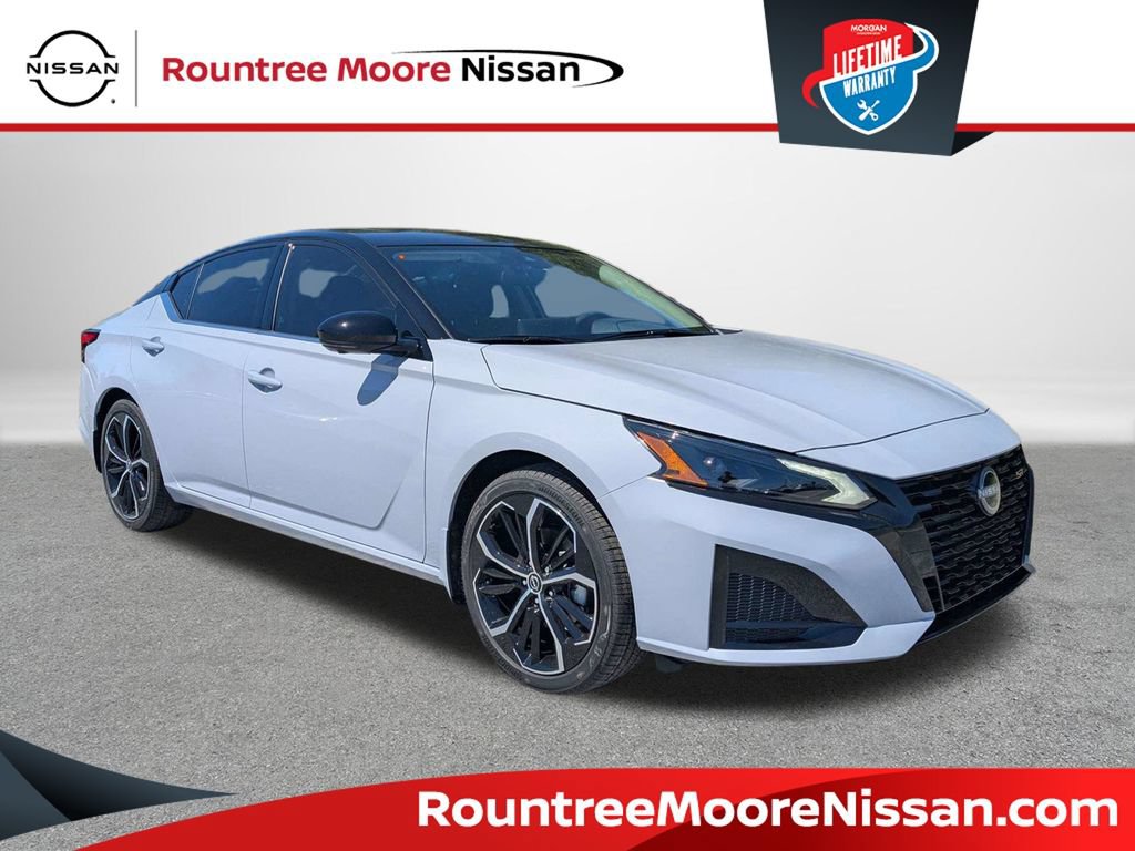 New 2026 Nissan Altima 2.5 SR w/ SR Premium Package