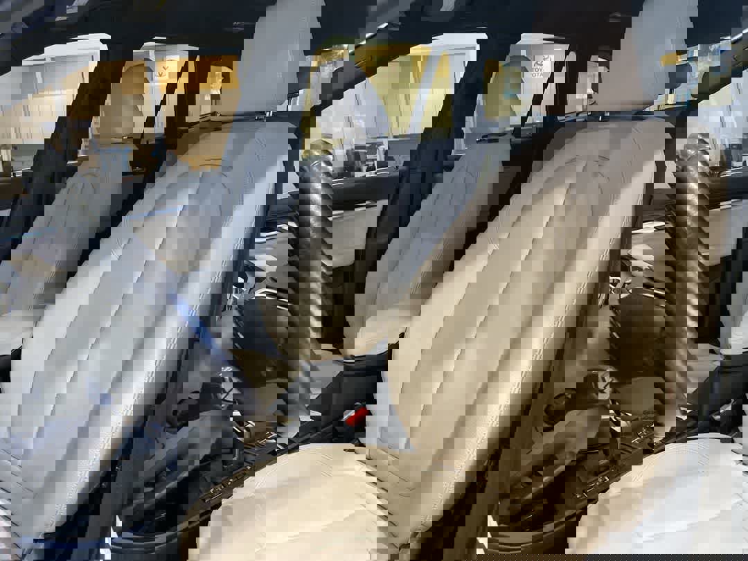 Used 2020 BMW X1 xDrive28i w/ Premium Package image 13