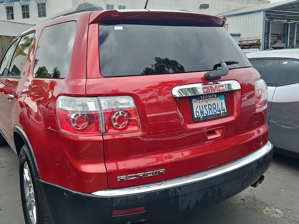Used 2012 GMC Acadia SL FWD image 4
