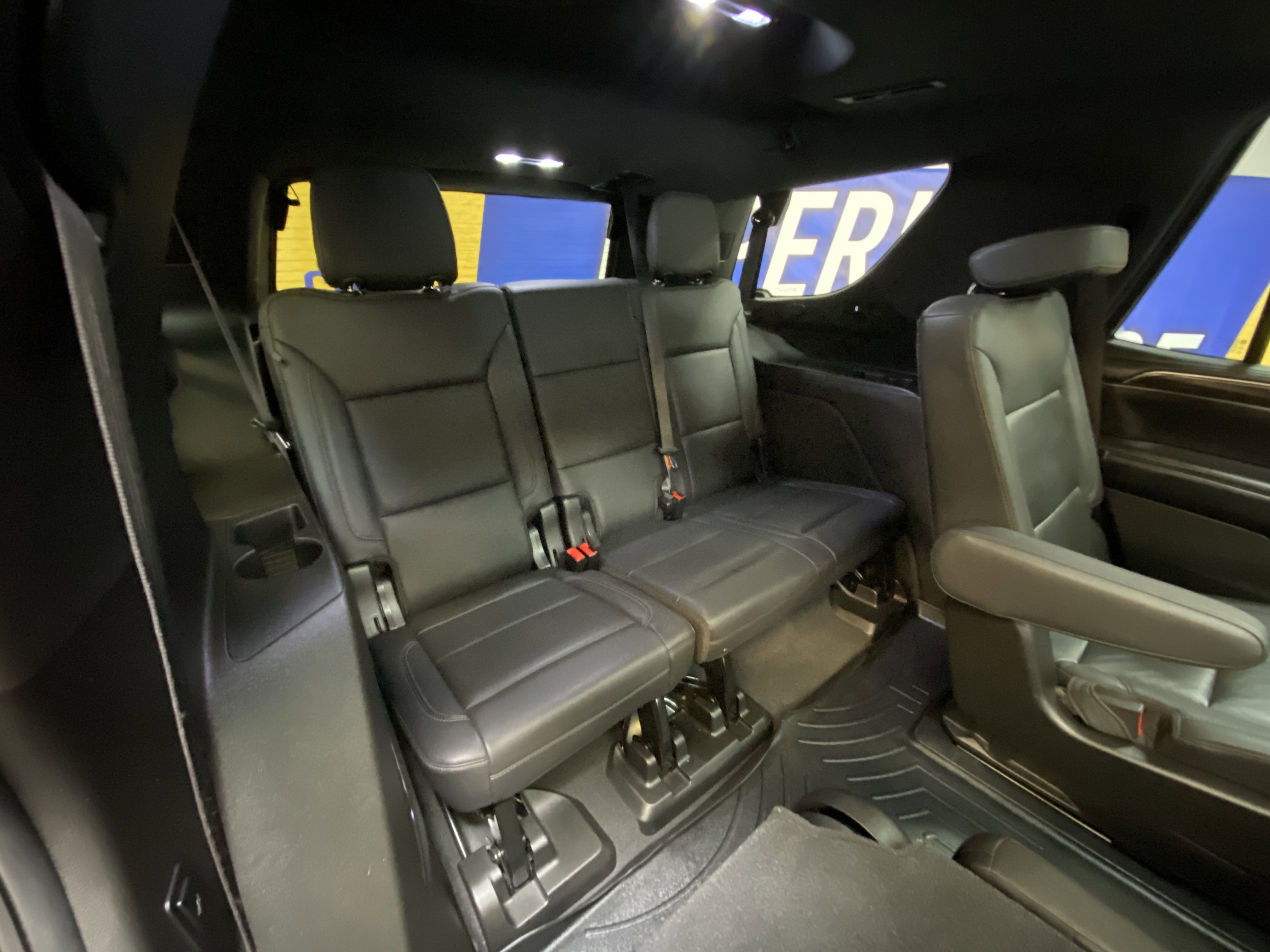 Used 2021 Chevrolet Tahoe Z71 w/ Luxury Package image 30