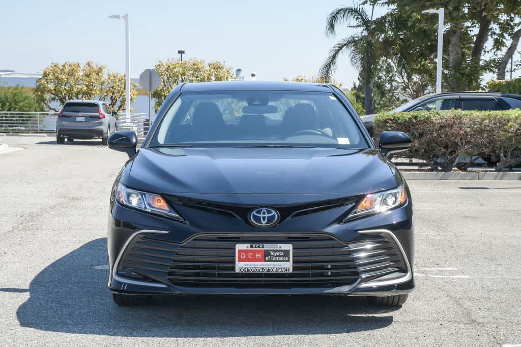 Used 2023 Toyota Camry LE FWD image 2