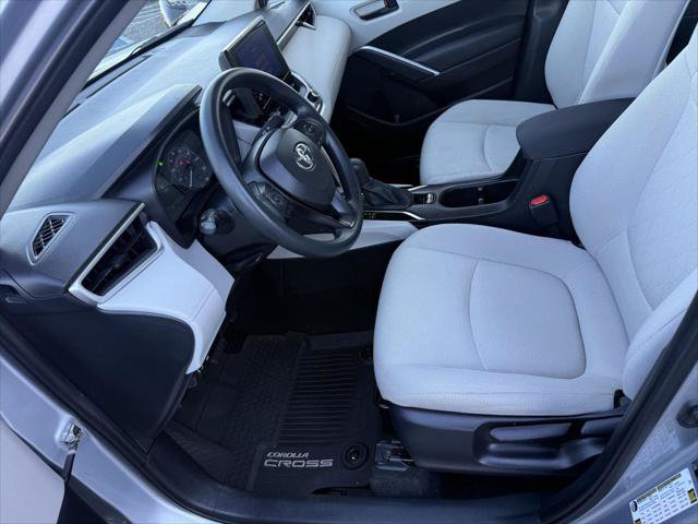 Certified 2023 Toyota Corolla Cross L AWD/4WD image 11