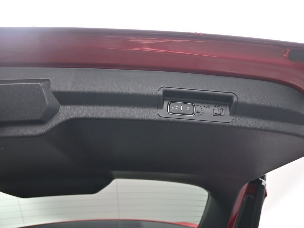 New 2026 Ford Explorer ST-Line w/ ST-Line Street Pack image 23