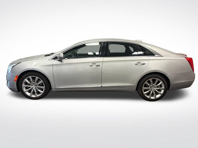 Used 2017 Cadillac XTS Luxury FWD image 2