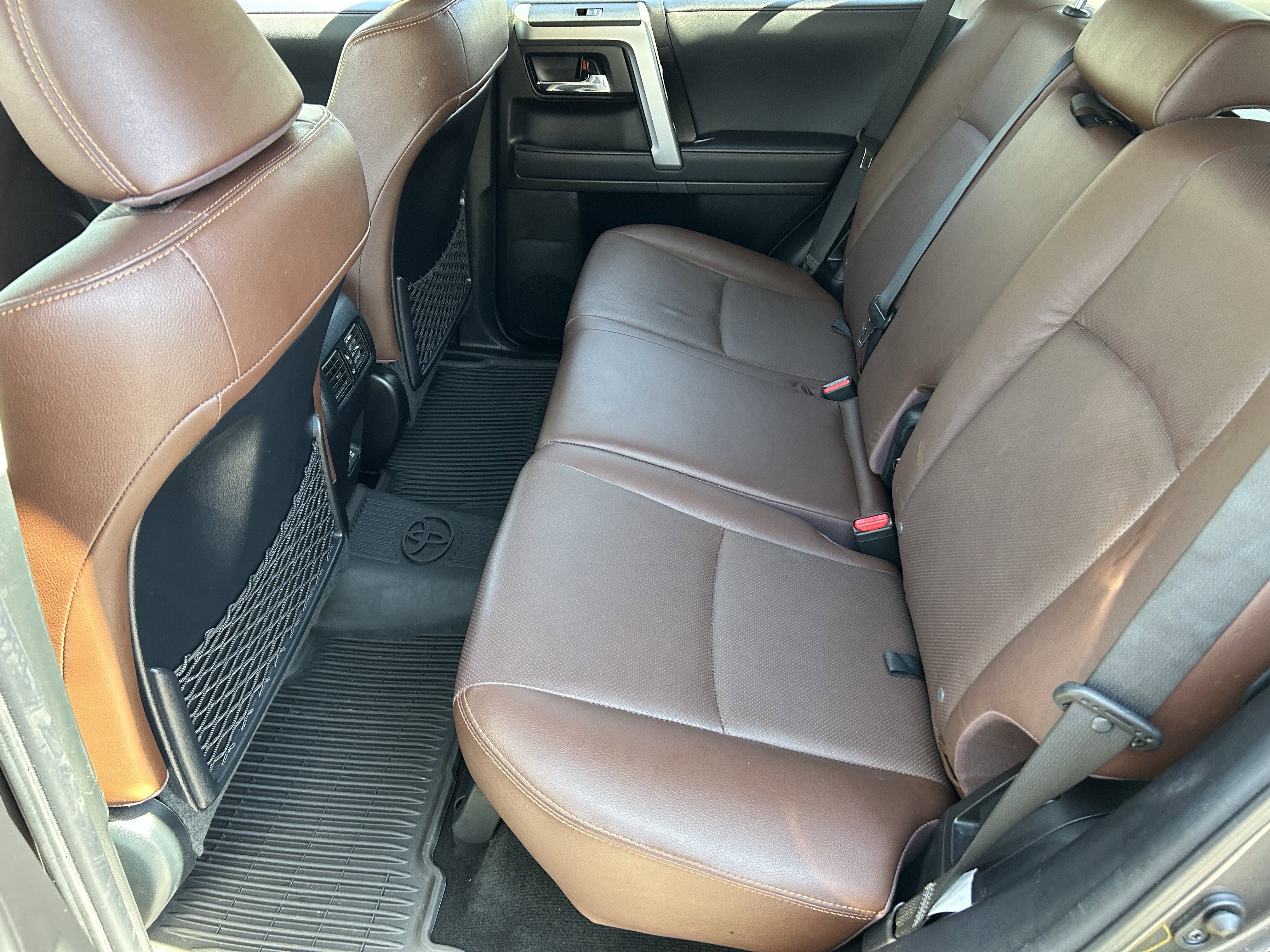 Used 2022 Toyota 4Runner Limited AWD/4WD image 15