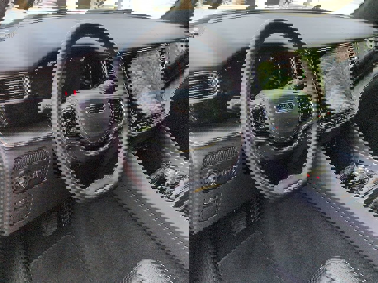 Used 2024 Jeep Grand Wagoneer L Series II w/ Quick Order Packagew 28T AWD/4WD image 9