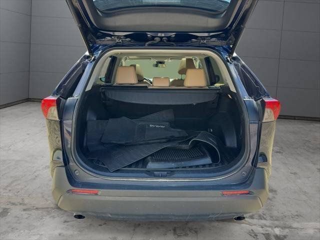 Certified 2019 Toyota RAV4 XLE Premium w/ All Weather Liner Package AWD/4WD image 81