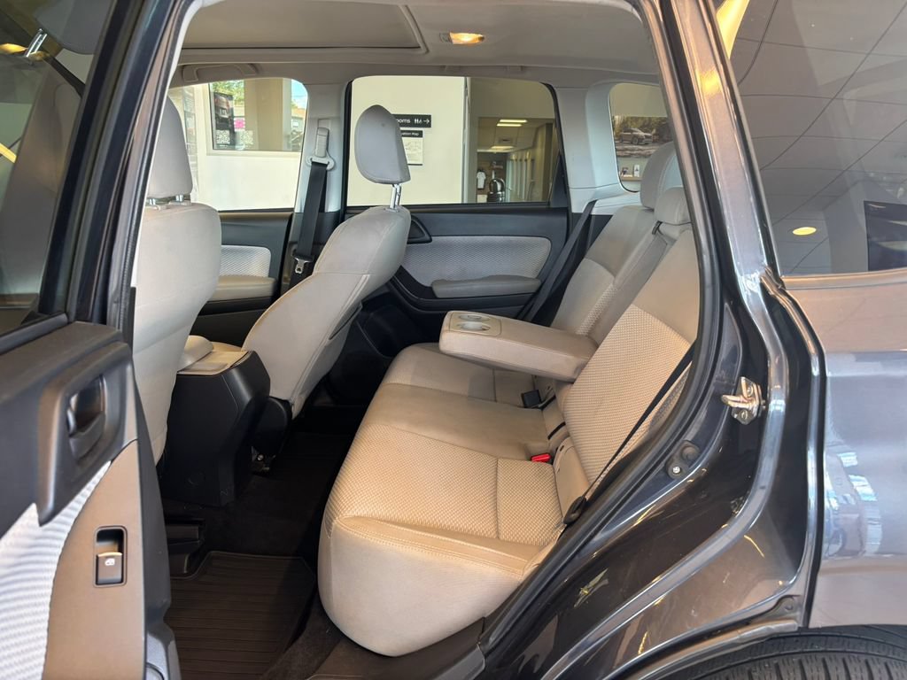 Used 2017 Subaru Forester 2.5i Premium w/ Popular Package #2A AWD/4WD image 25