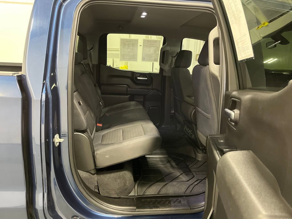 Used 2019 Chevrolet Silverado 1500 LT w/ All-Star Edition image 40