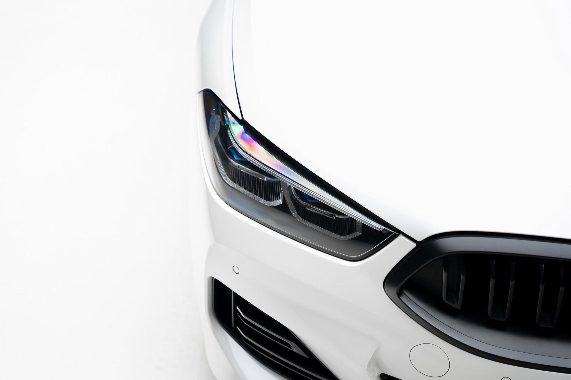 Used 2023 BMW M850i xDrive Coupe w/ M Sport Professional Package image 12