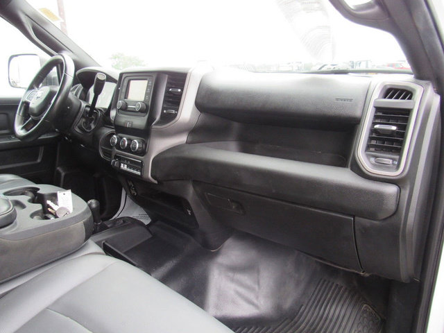 Used 2022 RAM 3500 Tradesman w/ Chrome Appearance Group AWD/4WD image 15