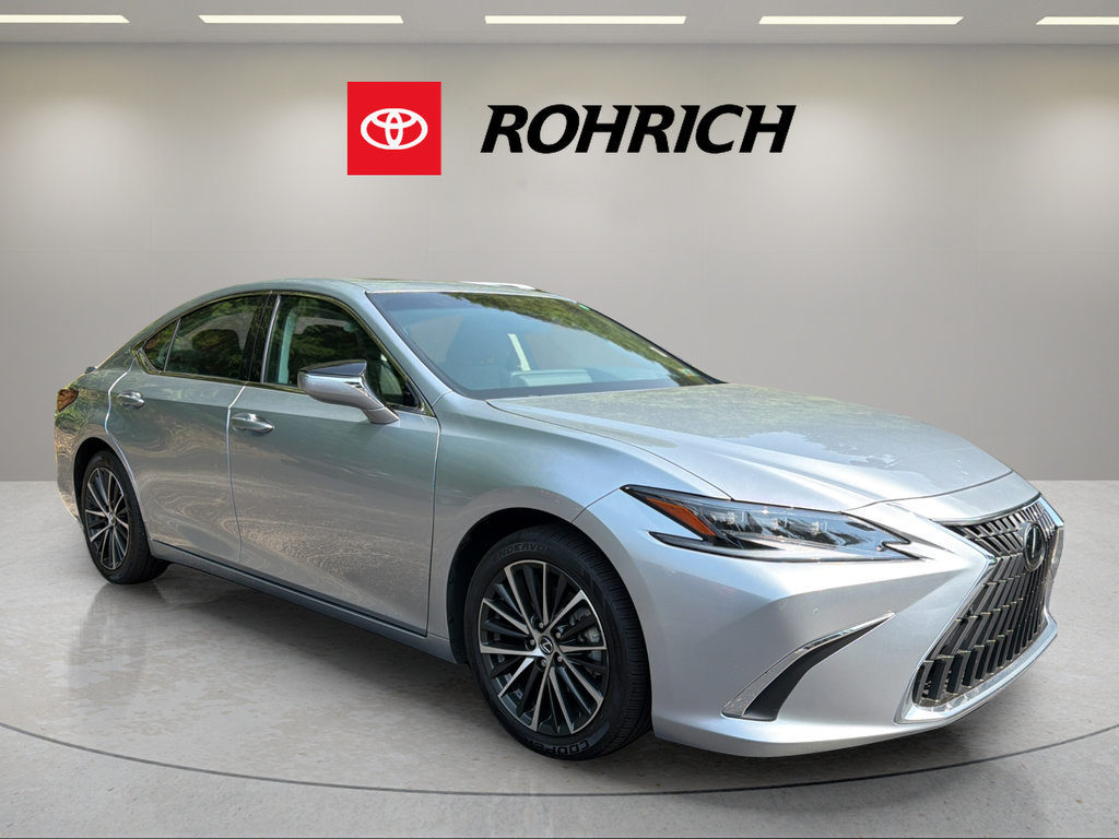 Used 2024 Lexus ES 300h w/ Premium Package FWD image 7