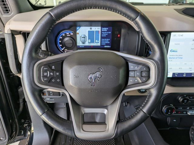 Used 2022 Ford Bronco Wildtrak image 19