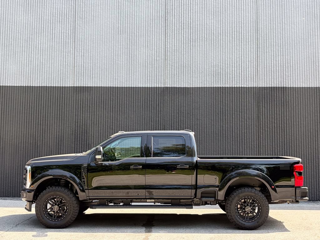 New 2026 Ford F250 Lariat w/ Black Appearance Package AWD/4WD image 4
