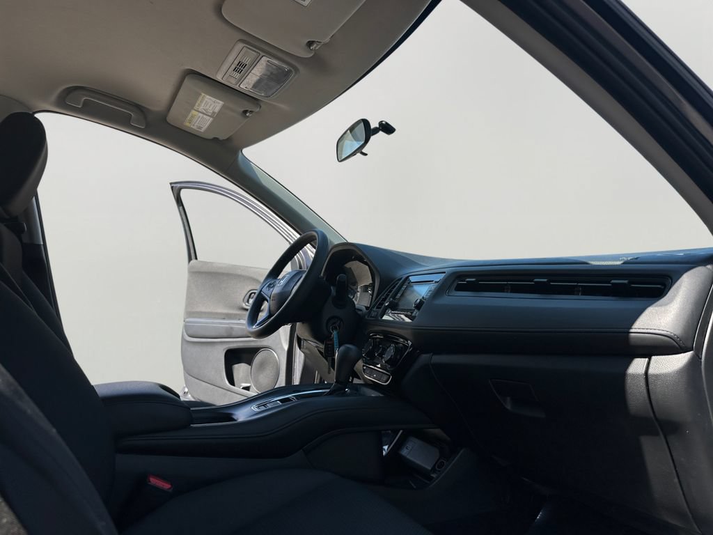 Certified 2022 Honda HR-V LX image 11