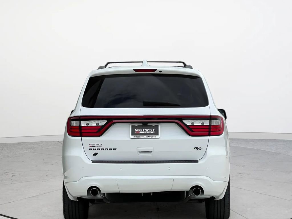 Used 2018 Dodge Durango R/T w/ Blacktop Package AWD/4WD image 32