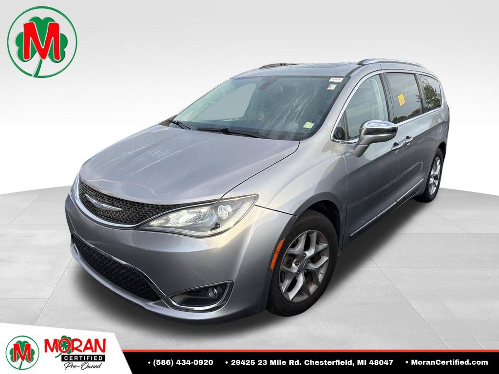 Used 2020 Chrysler Pacifica Limited FWD image 1