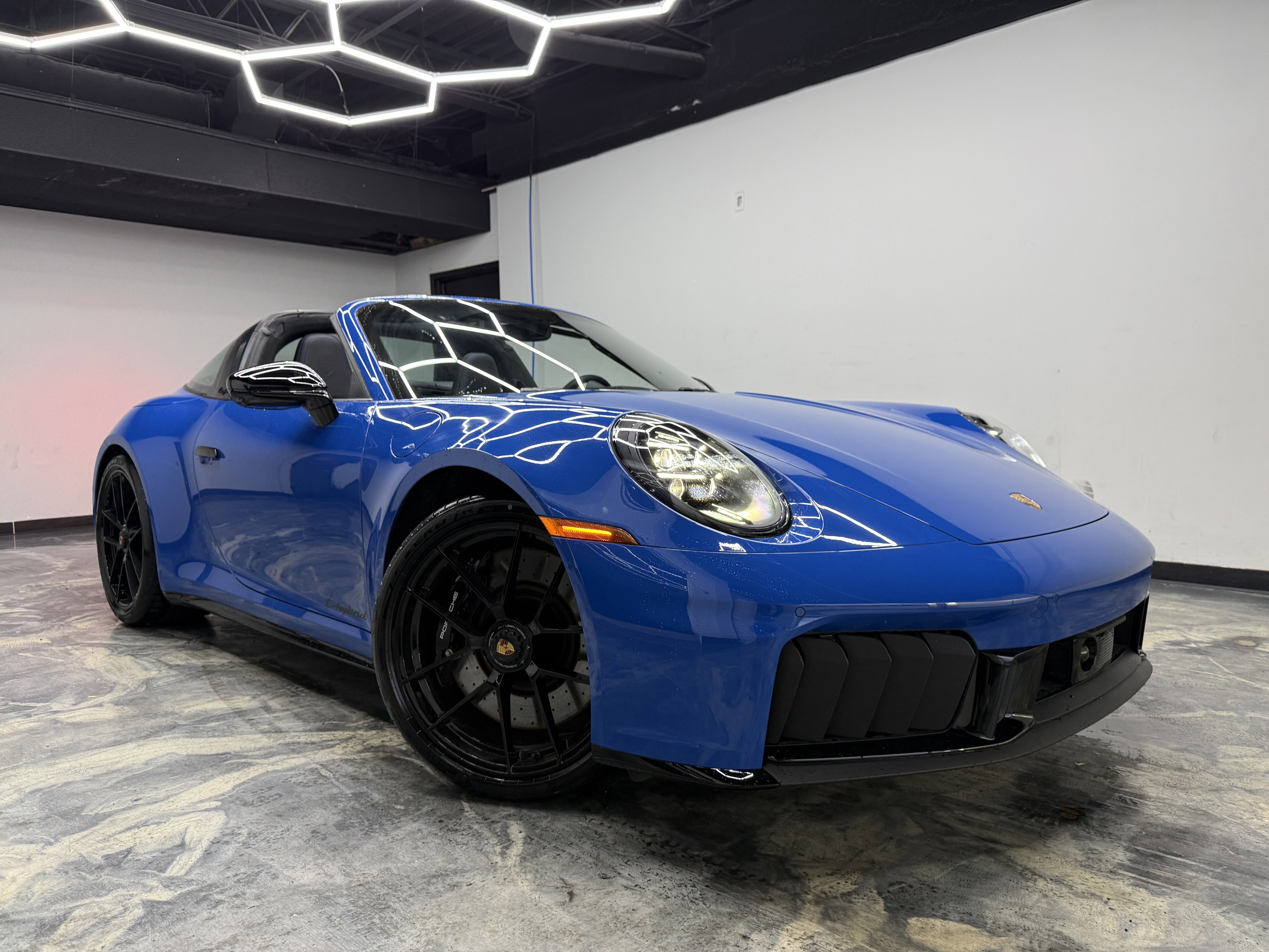 Used 2026 Porsche 911 Targa 4 GTS image 6