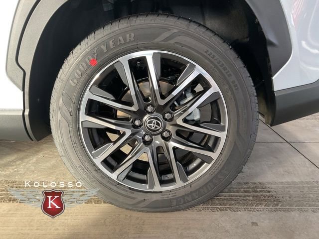 New 2026 Toyota Corolla Cross XLE image 7