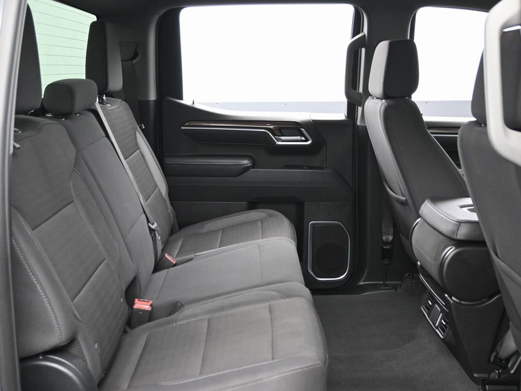 Used 2025 Chevrolet Silverado 1500 LT image 29