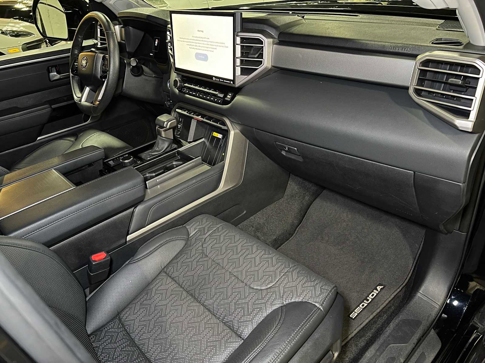 Used 2023 Toyota Sequoia Limited image 11