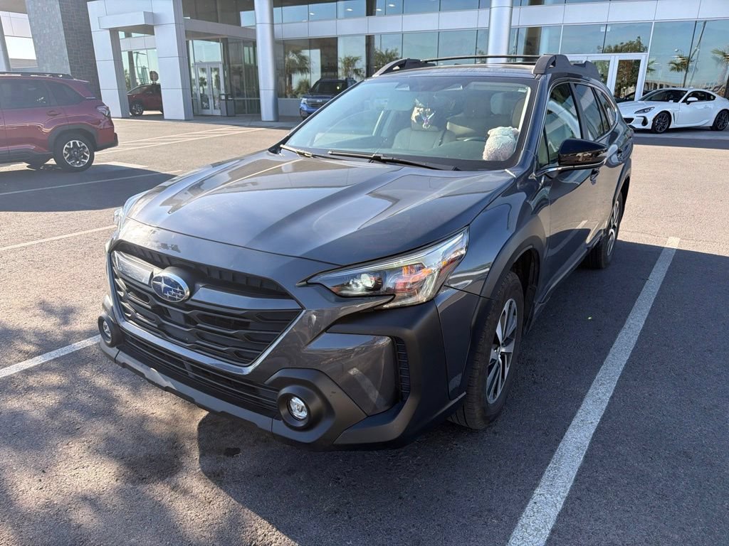 Used 2025 Subaru Outback Premium AWD/4WD image 30