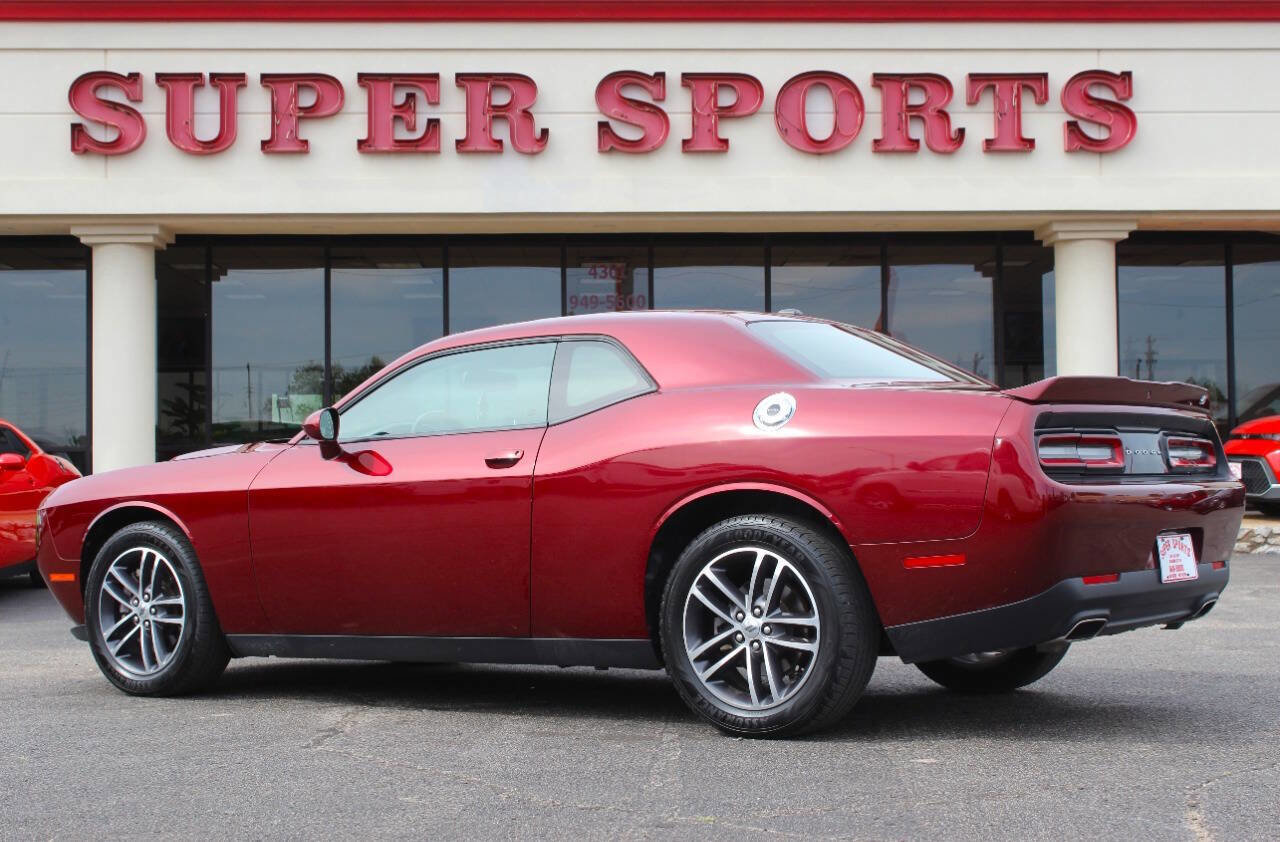 Used 2019 Dodge Challenger SXT w/ Cold Weather Group AWD/4WD image 5