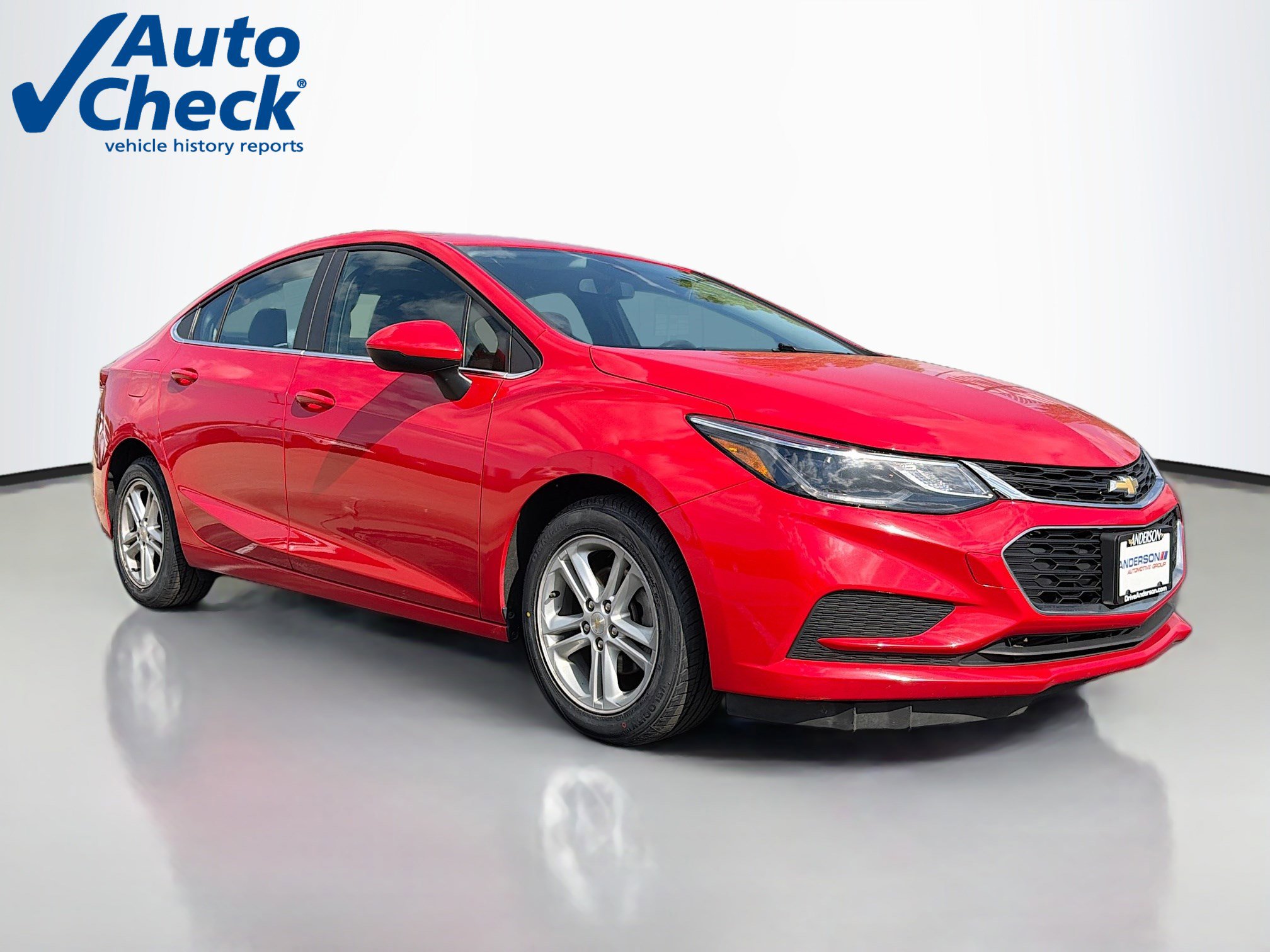 Used 2017 Chevrolet Cruze LT FWD image 1
