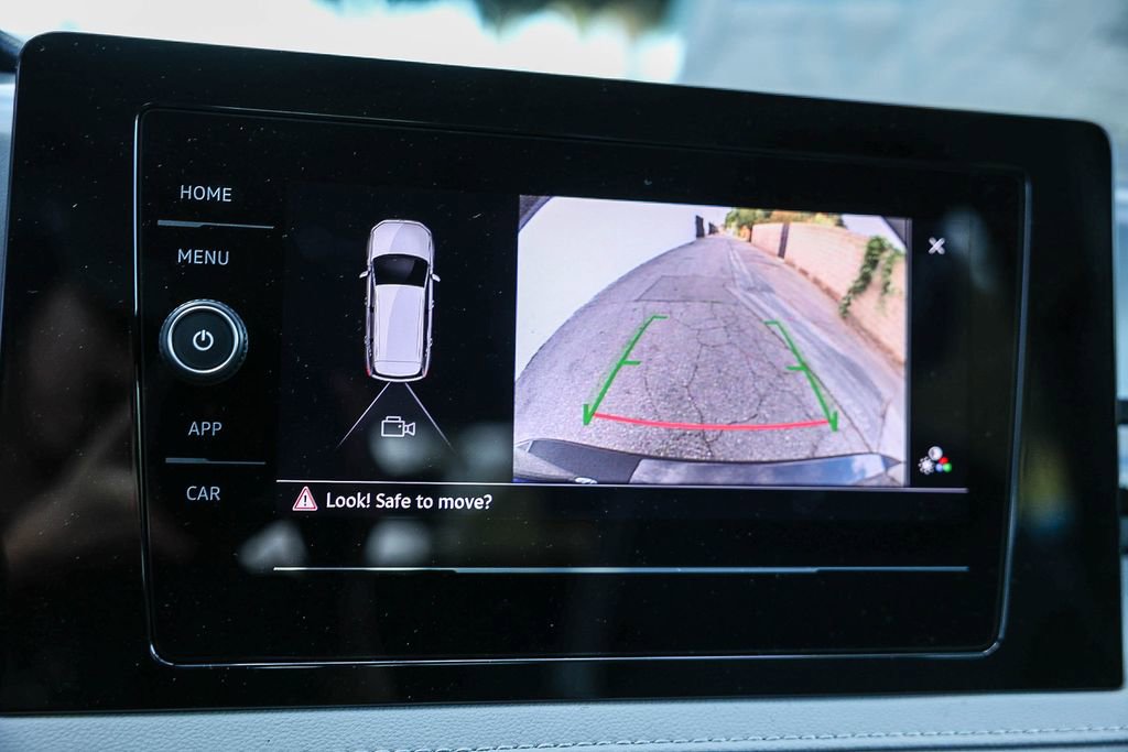 New 2026 Volkswagen Taos S image 36