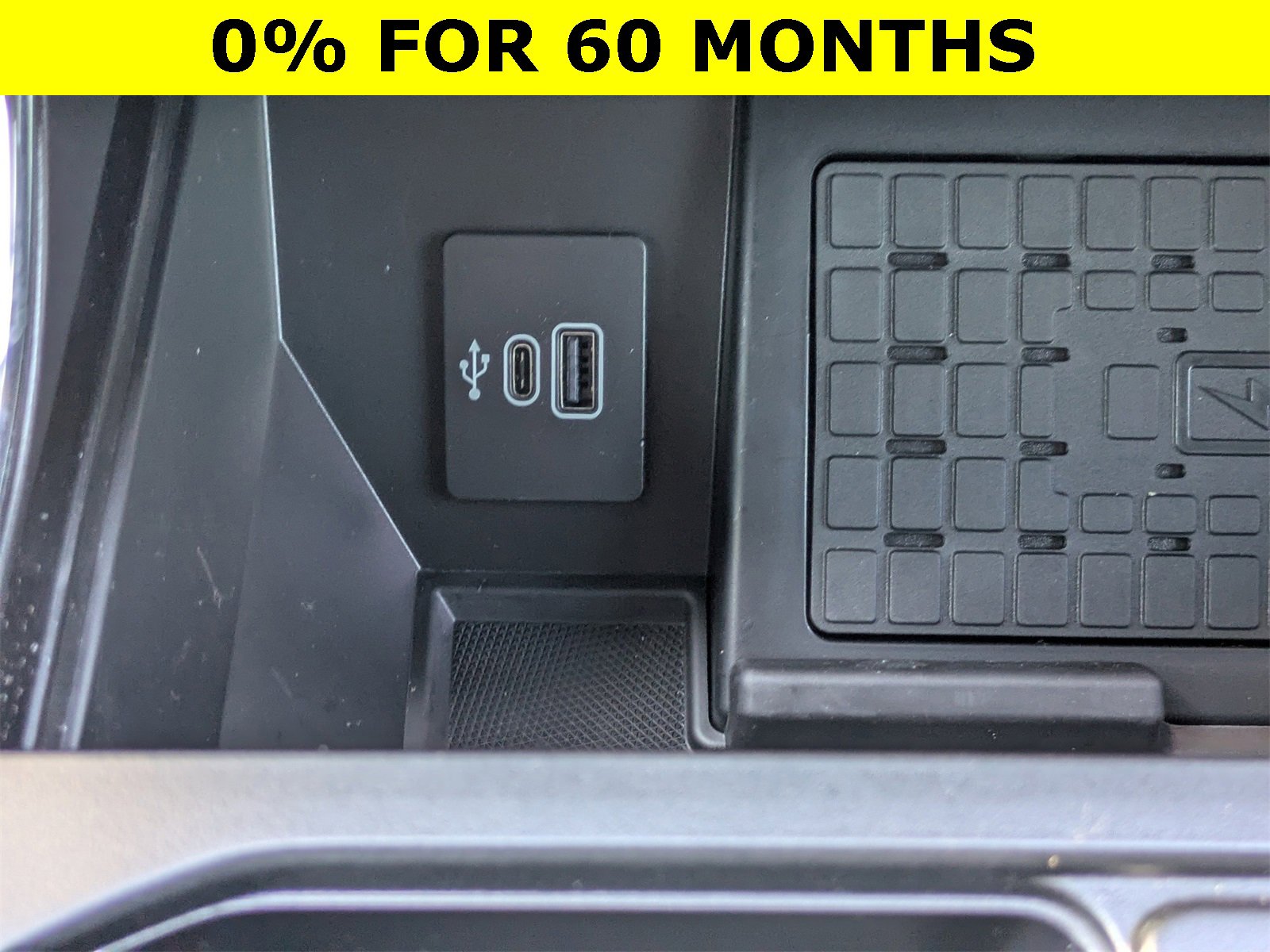 New 2025 Ford F150 Lariat w/ Equipment Group 502A High image 23