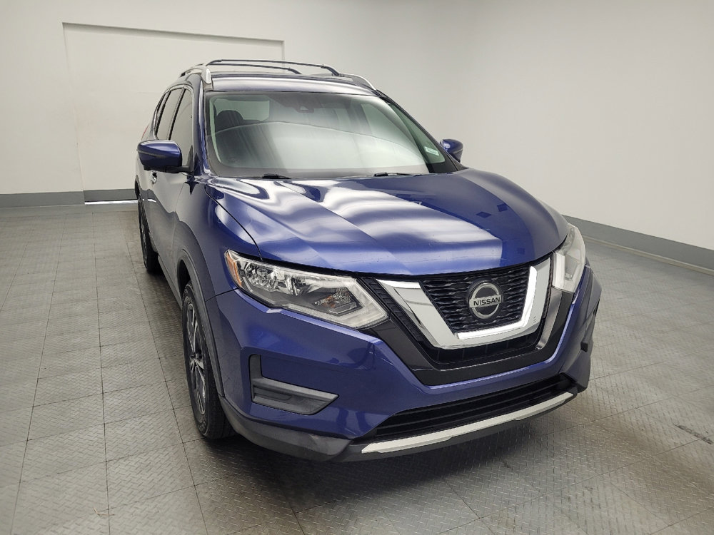 Used 2020 Nissan Rogue SV w/ Premium Package image 14