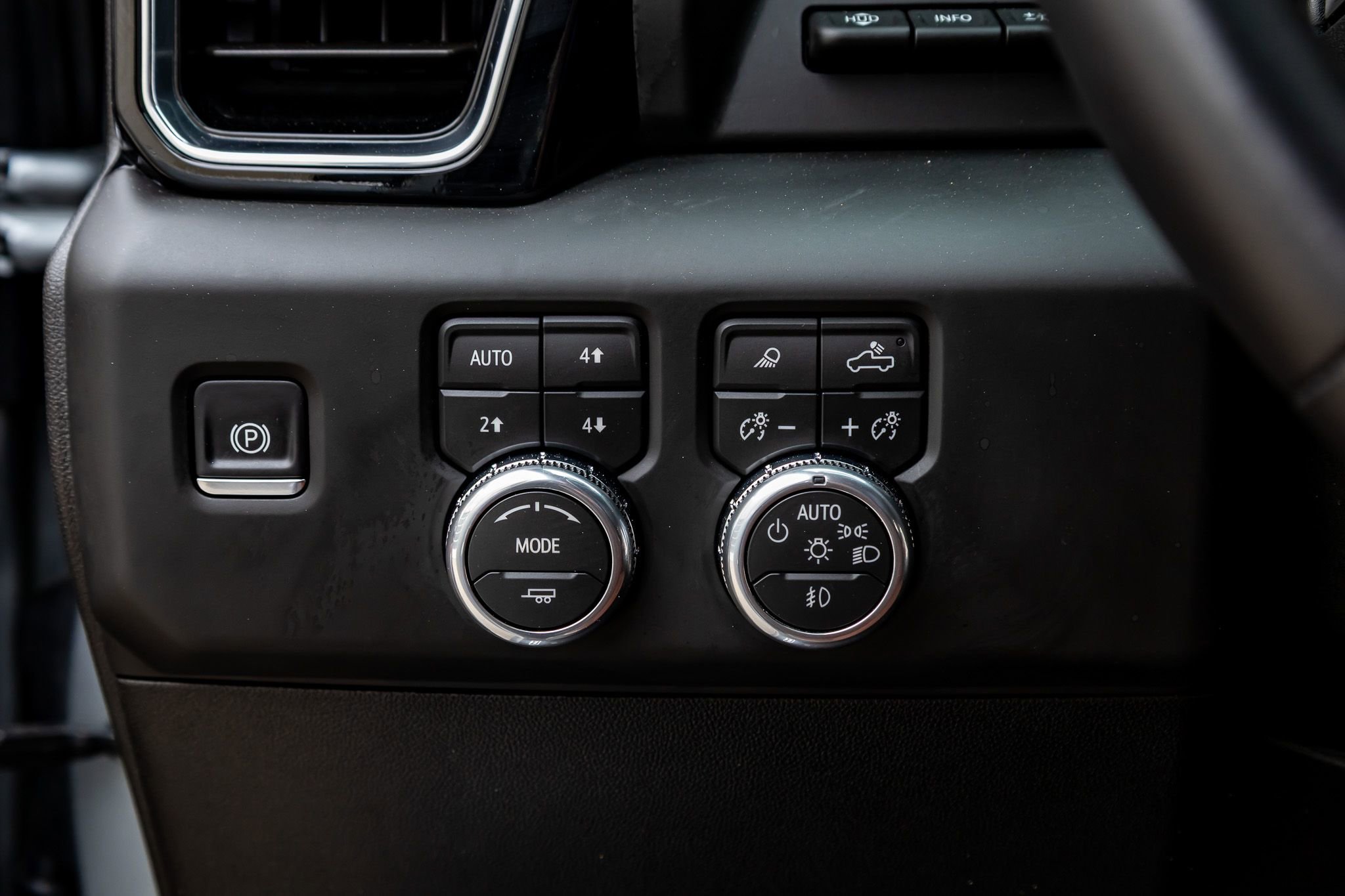 Used 2026 GMC Sierra 2500 Denali Ultimate image 22