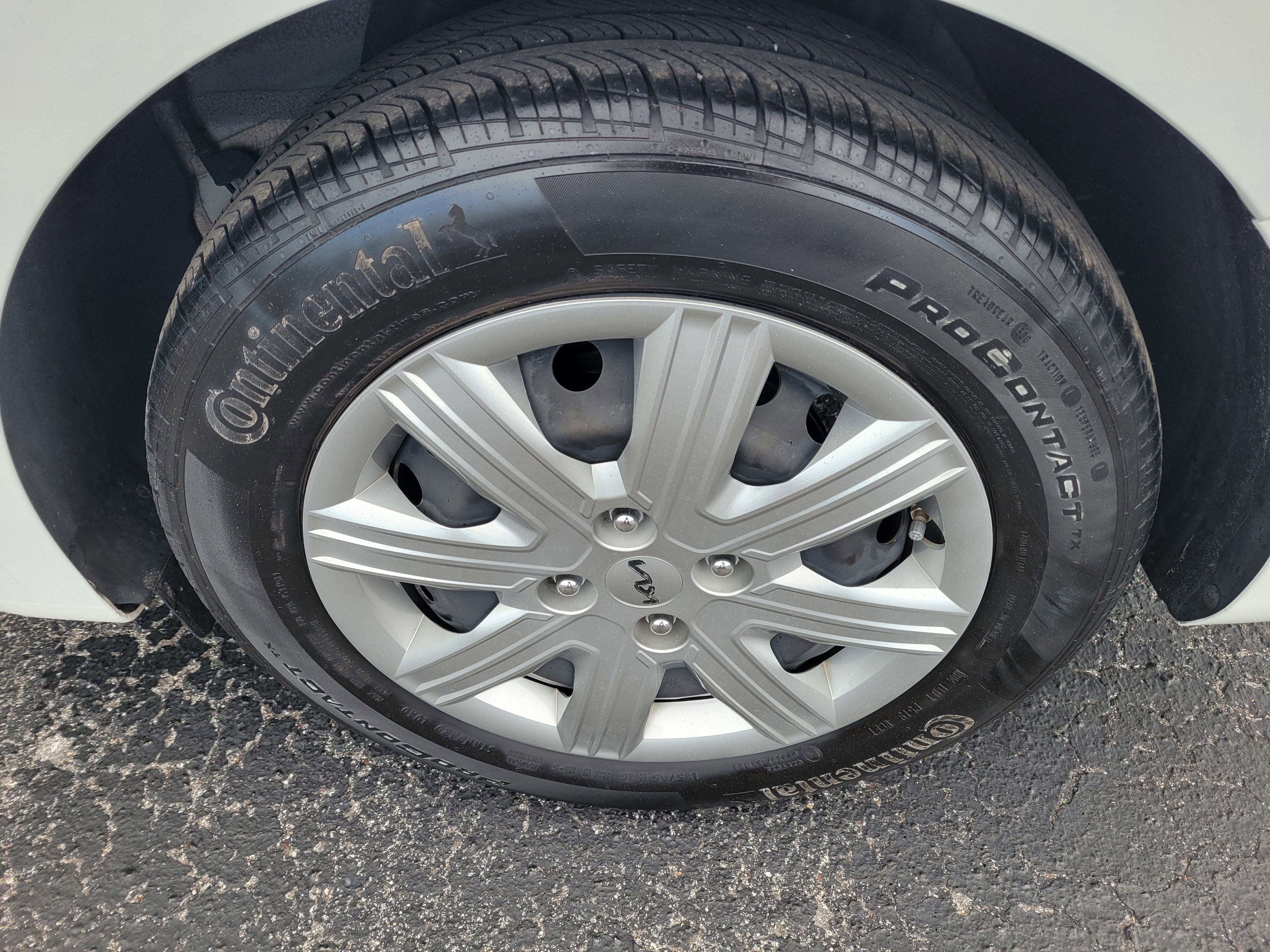 Used 2023 Kia Rio S FWD image 30