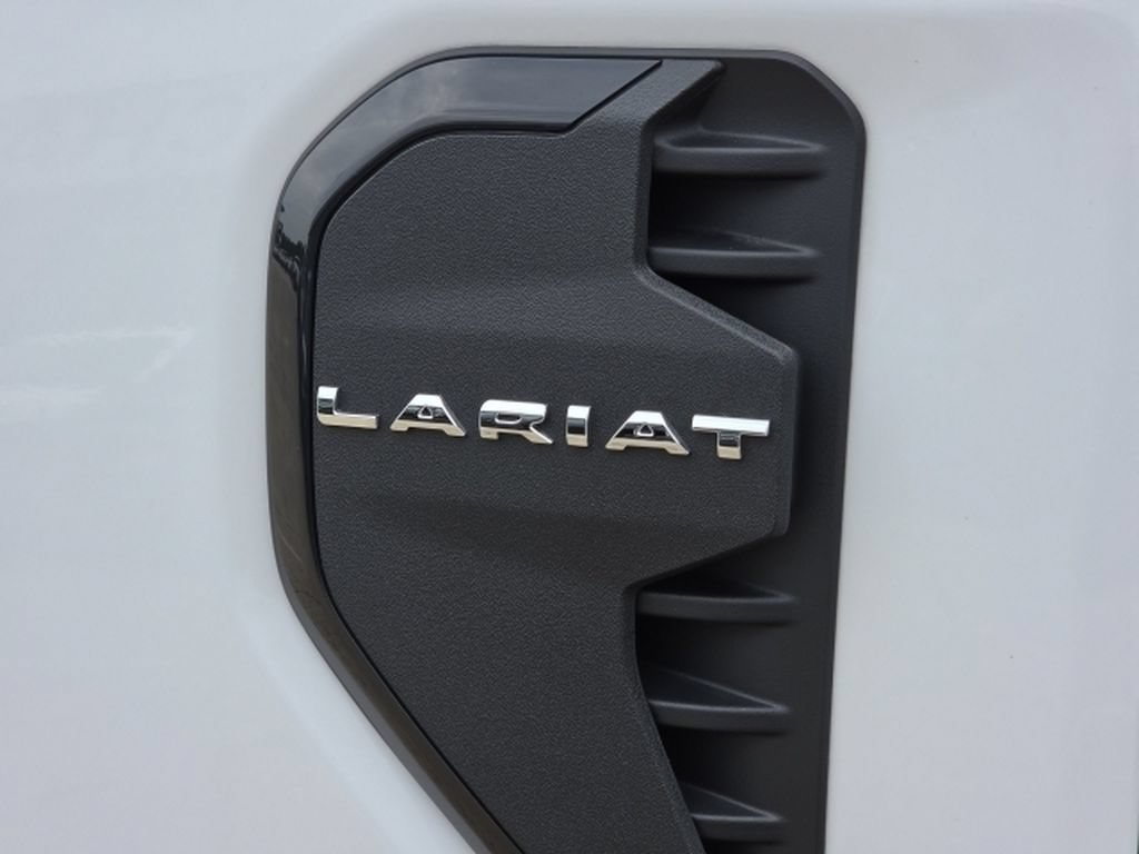 Used 2025 Ford Ranger Lariat w/ FX4 Off-Road Package AWD/4WD image 7