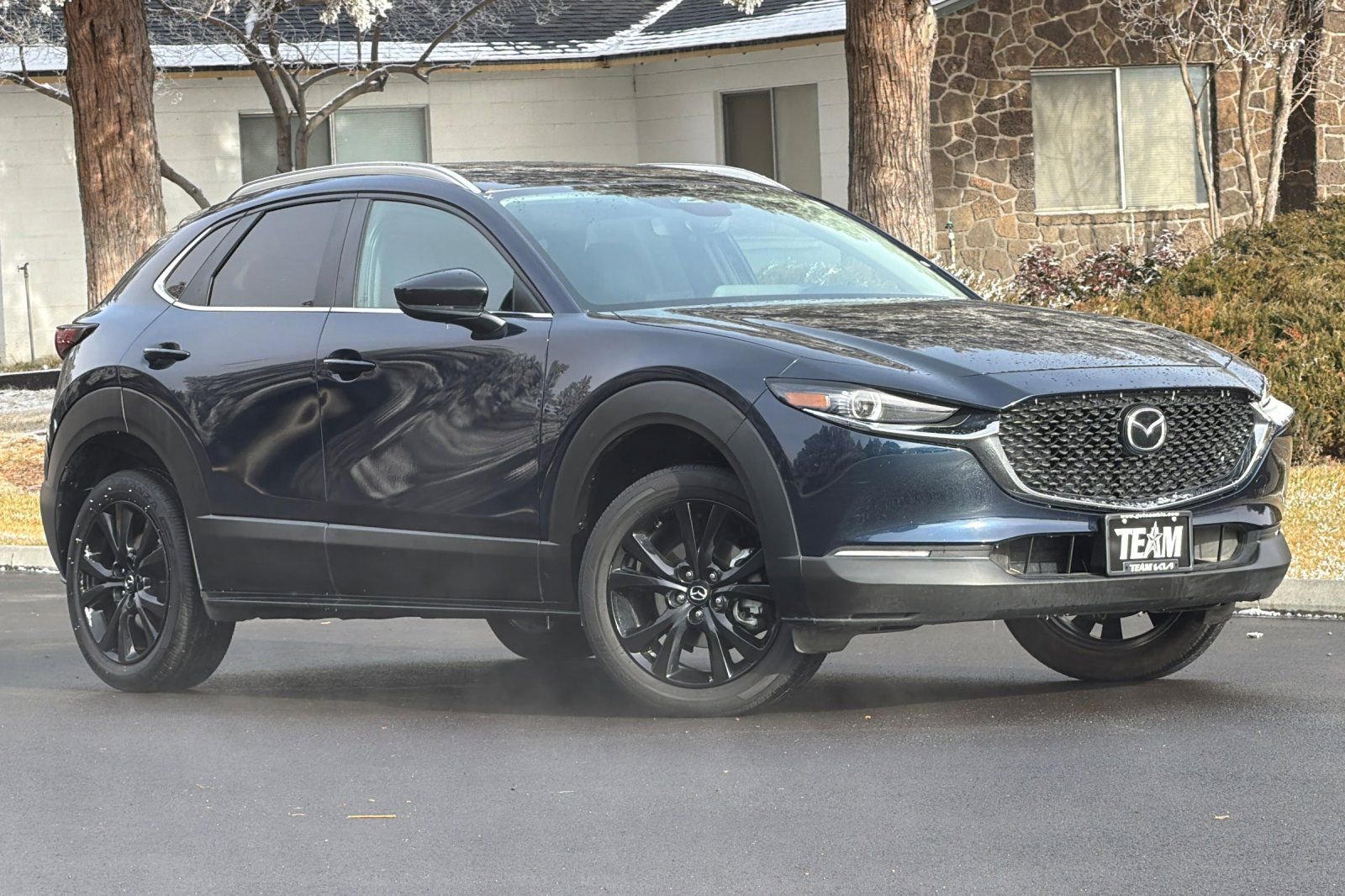 Used 2025 MAZDA CX-30 AWD 2.5 S w/ Select Sport Pkg image 2