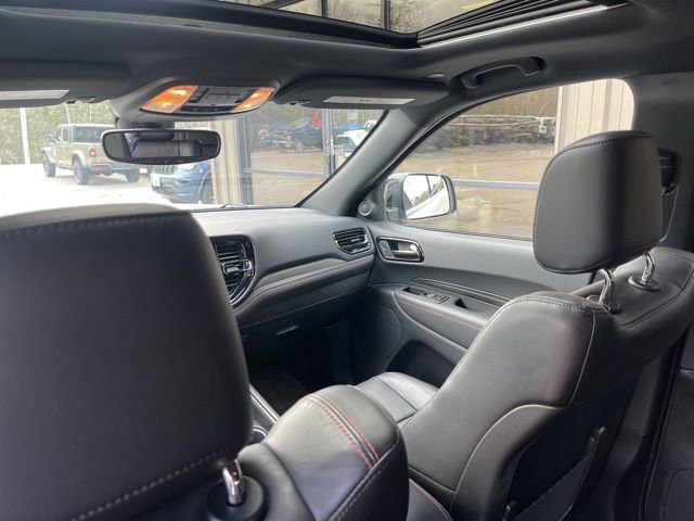 Used 2022 Dodge Durango R/T w/ Blacktop Package AWD/4WD image 24