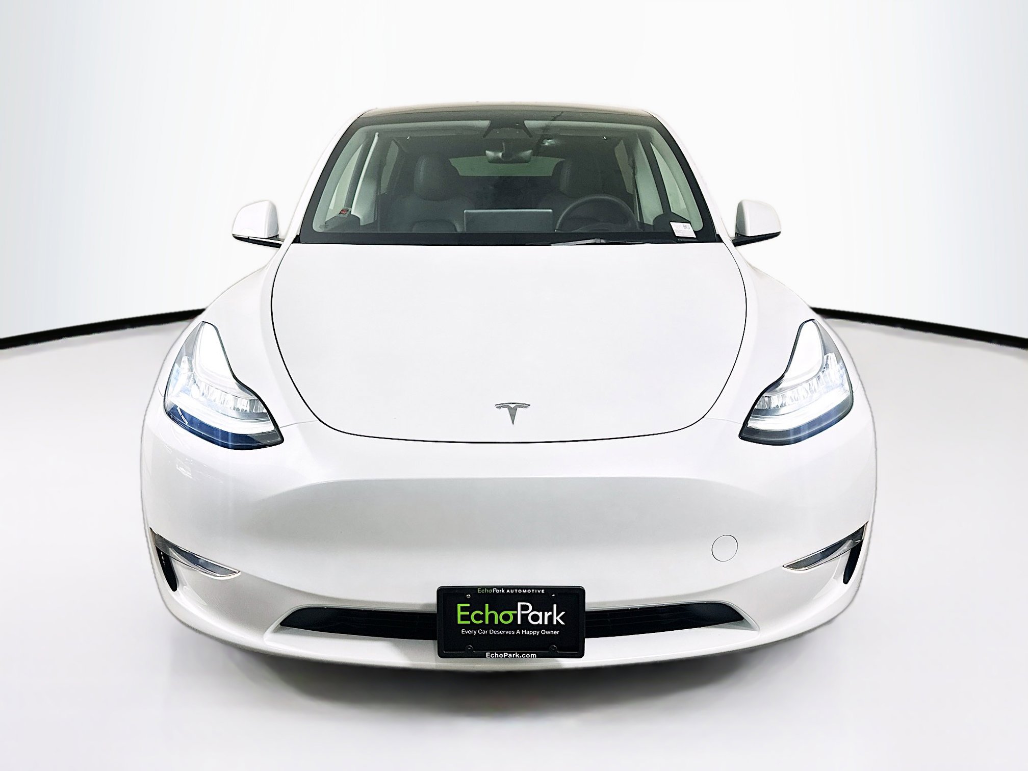 Used 2023 Tesla Model Y Long Range image 2