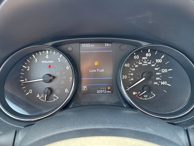 Used 2019 Nissan Rogue SV AWD/4WD image 13