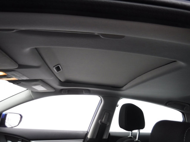 Used 2020 Honda Civic EX image 11