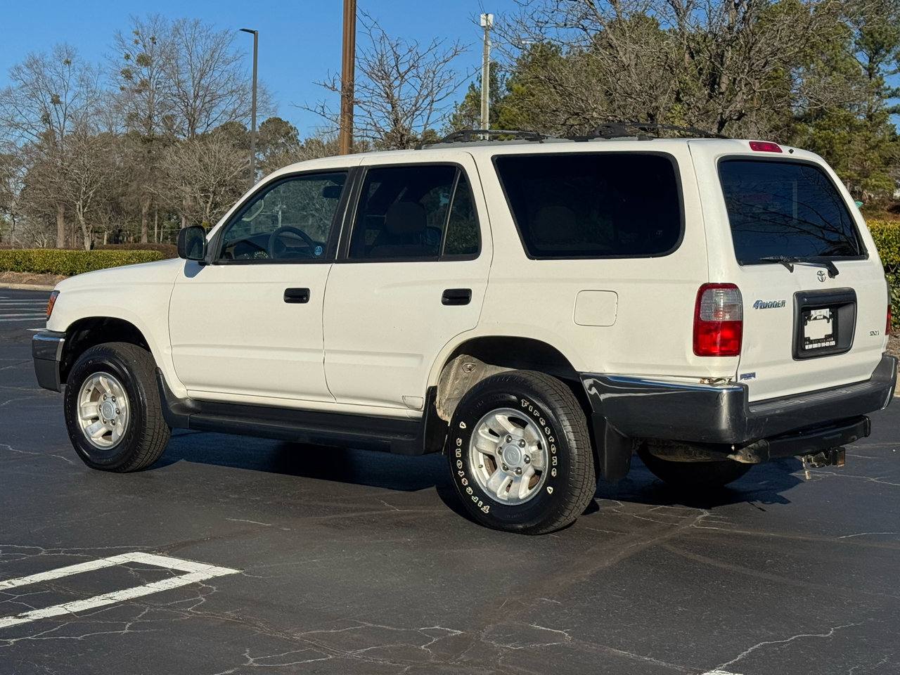Used 2000 Toyota 4Runner 2WD image 3