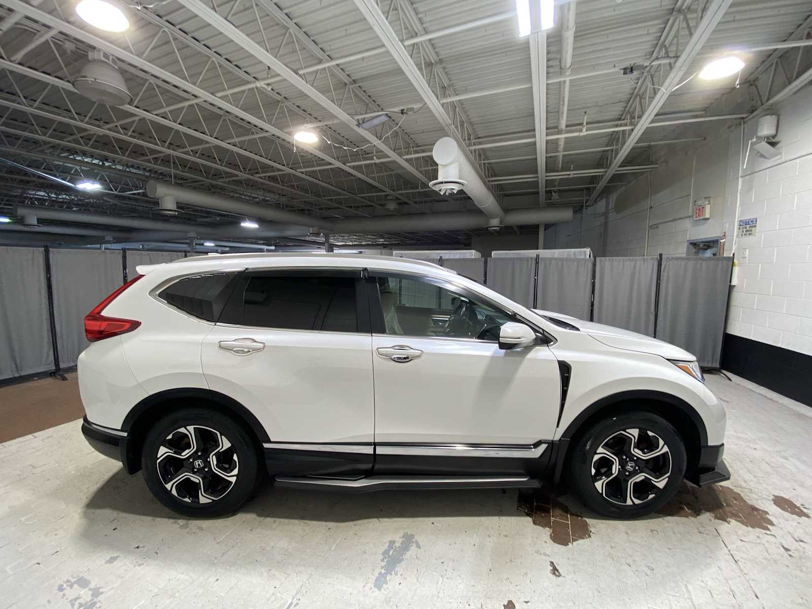 Used 2019 Honda CR-V Touring image 27