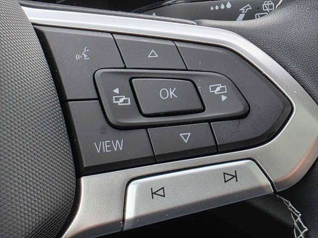 Used 2023 Volkswagen Atlas SE w/ Panoramic Sunroof Package AWD/4WD image 32