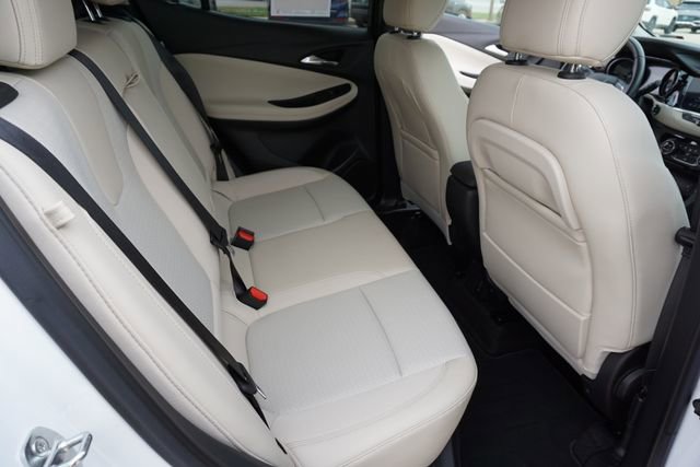 Used 2023 Buick Encore GX Select w/ Safety Package II image 19