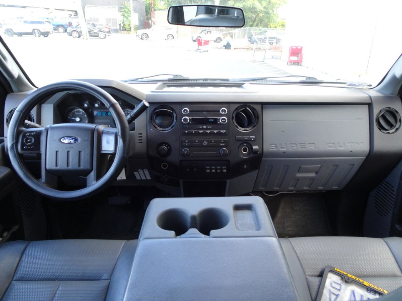 Used 2014 Ford F550 4x4 SuperCab Super Duty image 15