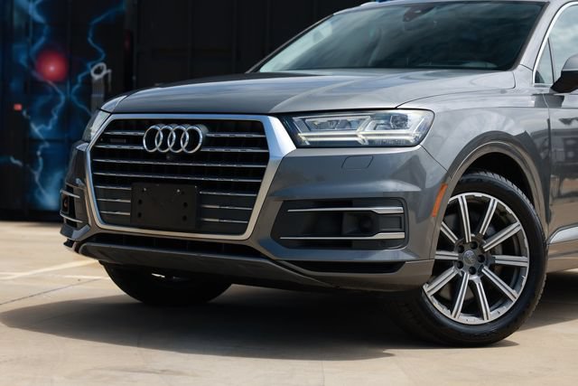 Used 2018 Audi Q7 3.0T Prestige w/ Prestige Package AWD/4WD image 38
